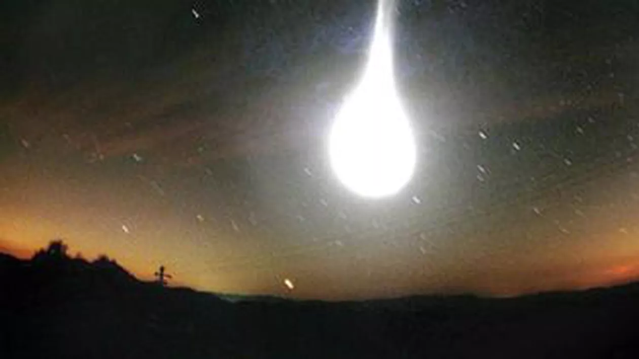 Valea Bârcăului: Un crater cu un diametru de 50 centimetri a apărut după ce un meteorit s-a dezintegrat în atmosferă (VIDEO)