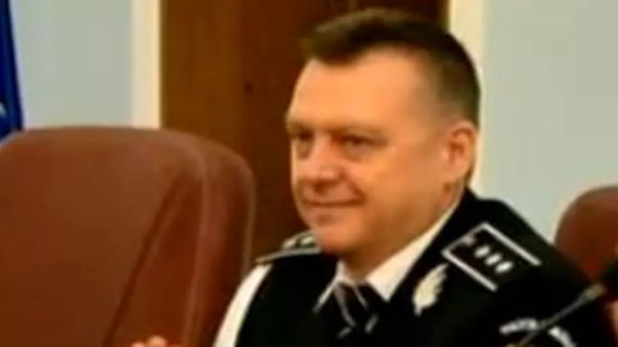 Adjunctul șefului IPJ Bihor, reținut pentru luare de mită