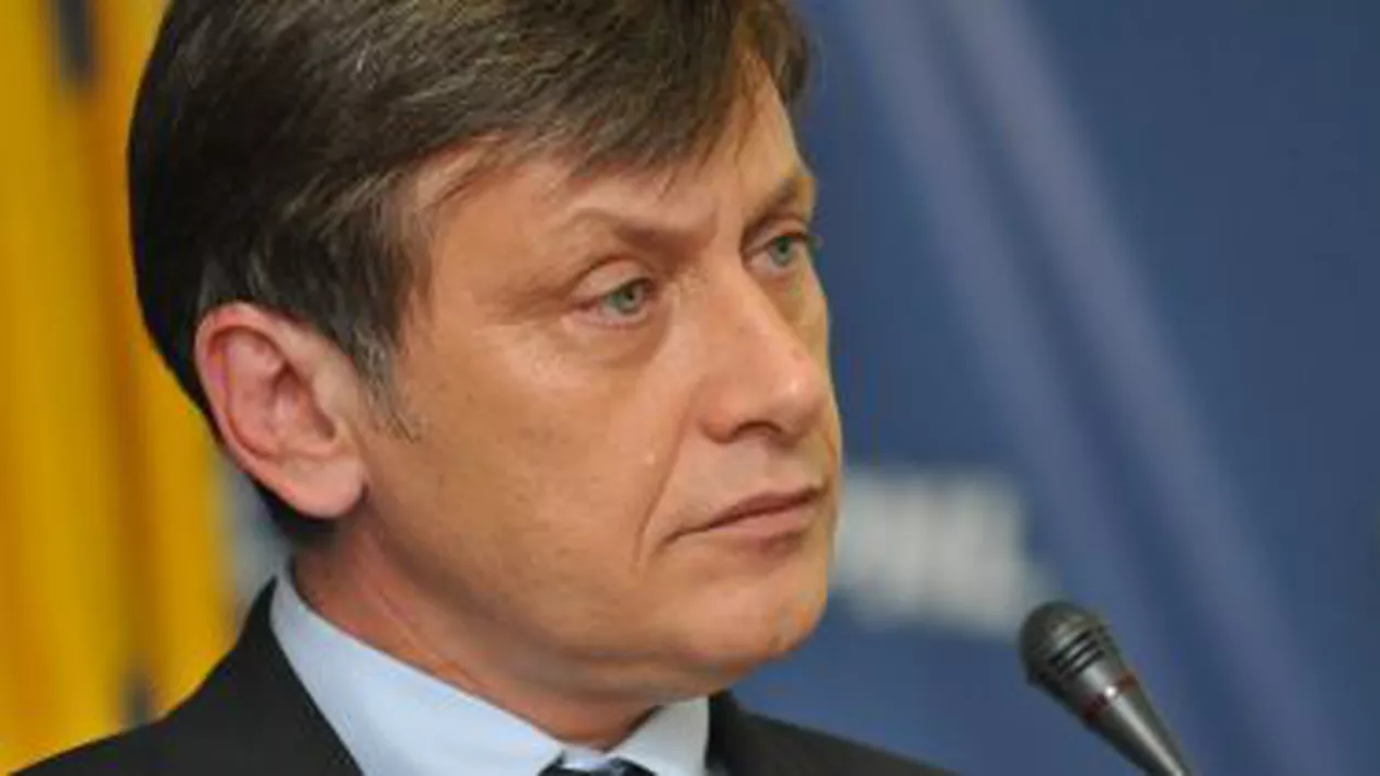 Crin Antonescu, despre cererea lui Voiculescu de a închide EVZ: Nu susțin asemenea acțiuni și sper să nu reușească (VIDEO)