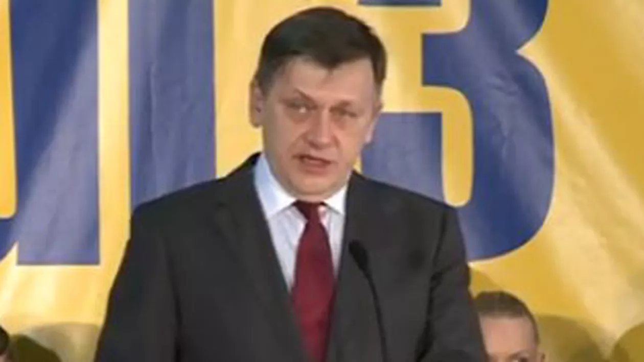 Crin Antonescu: Nu există dreaptă politică în România în afara PNL (VIDEO)