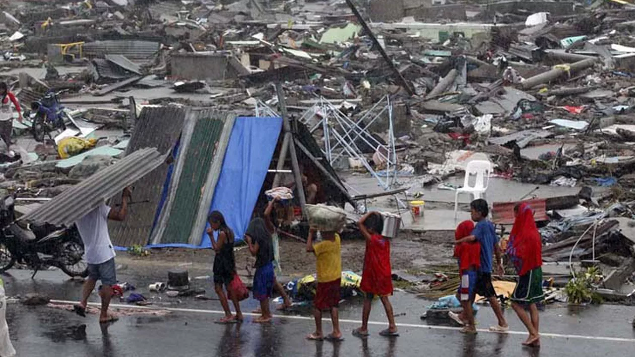 ONU cere un ajutor de 301 milioane de dolari pentru Filipine, devastate de taifun
