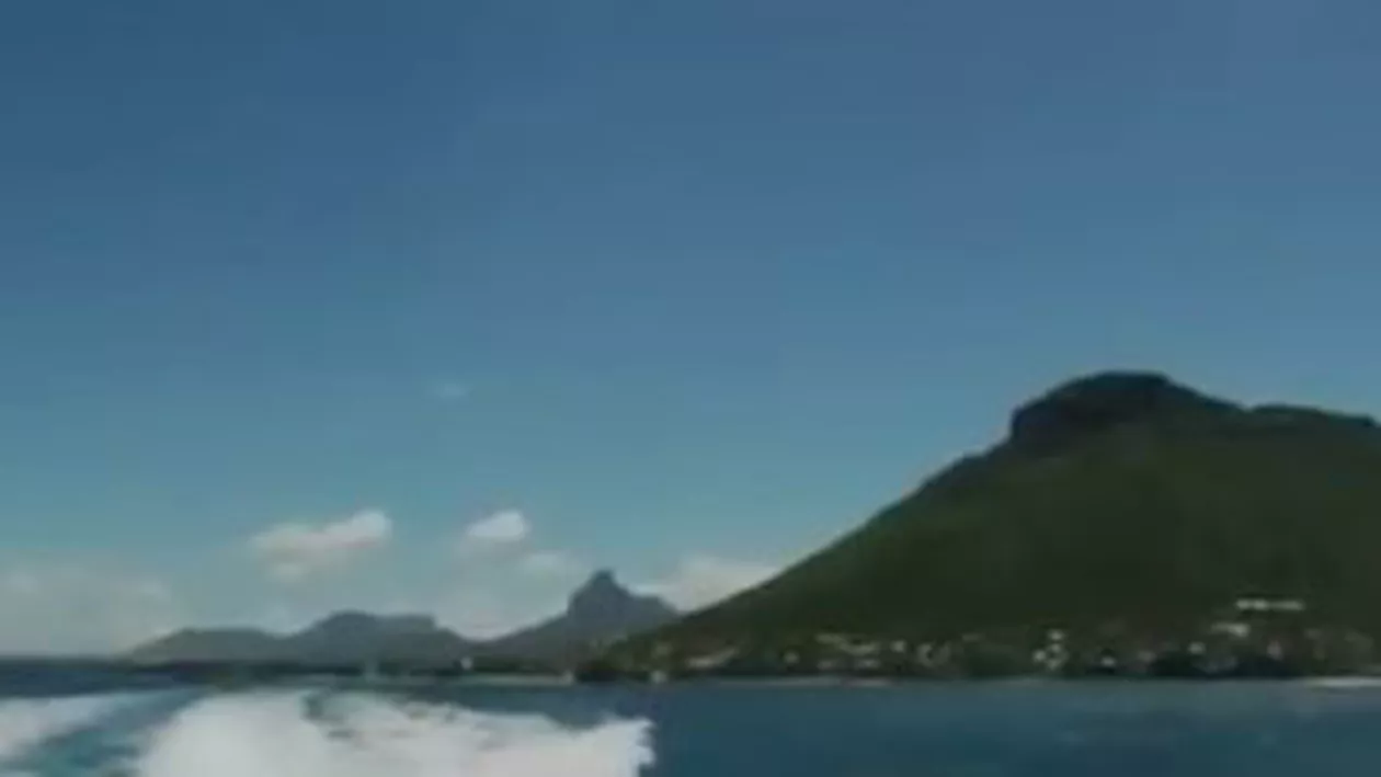 Românii aleg să petreacă Revelionul în străinătate: Veneția și Paris, destinațiile preferate (VIDEO)