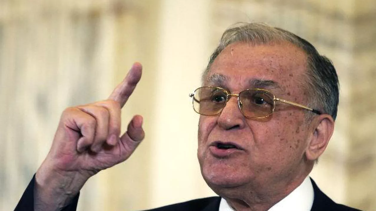 Ion Iliescu, despre faptul că Băsescu ar vota cu Antonescu: „Când te laudă duşmanul, ia aminte”
