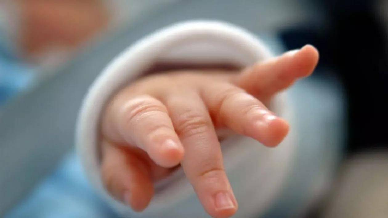 Zalău: Un afacerist a fost reținut după ce a cumpărat un bebeluș de 10 luni