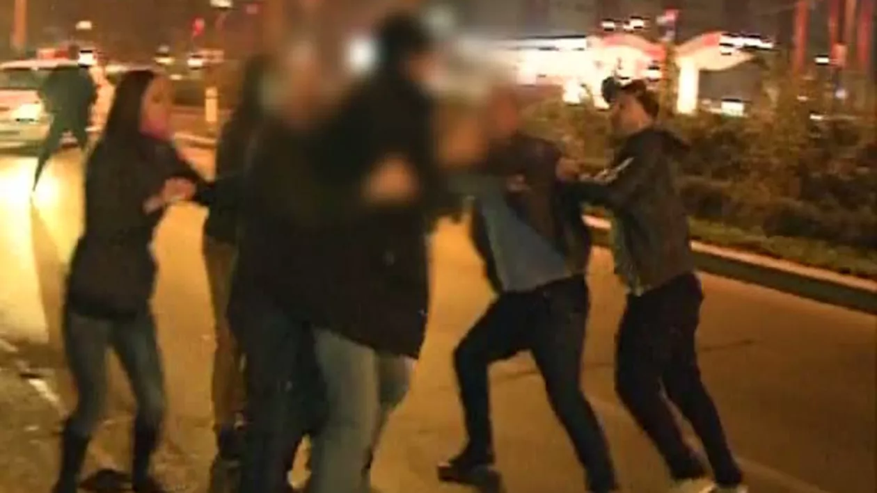 Cei doi paparazzi arestaţi după incidentele de lângă localul nunţii lui Tăriceanu, eliberaţi