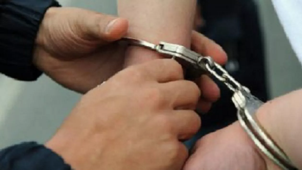 Bacău: Femeie din Moinești, reținută pentru furt din bancomate în Italia