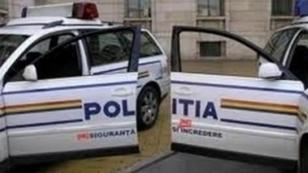 Bacău: O femeie a fost înjunghiată de soțul ei într-un microbuz