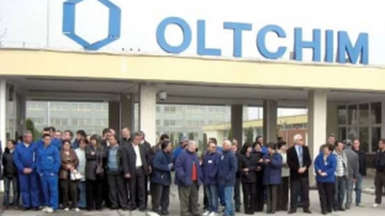 Doi angajați de la Oltchim, la spital după 2 zile de grevă a foamei