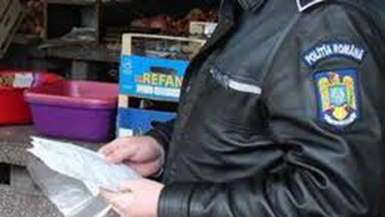 Aproape 56 de tone de fructe şi peste trei tone de carne, confiscate din trei centre comerciale