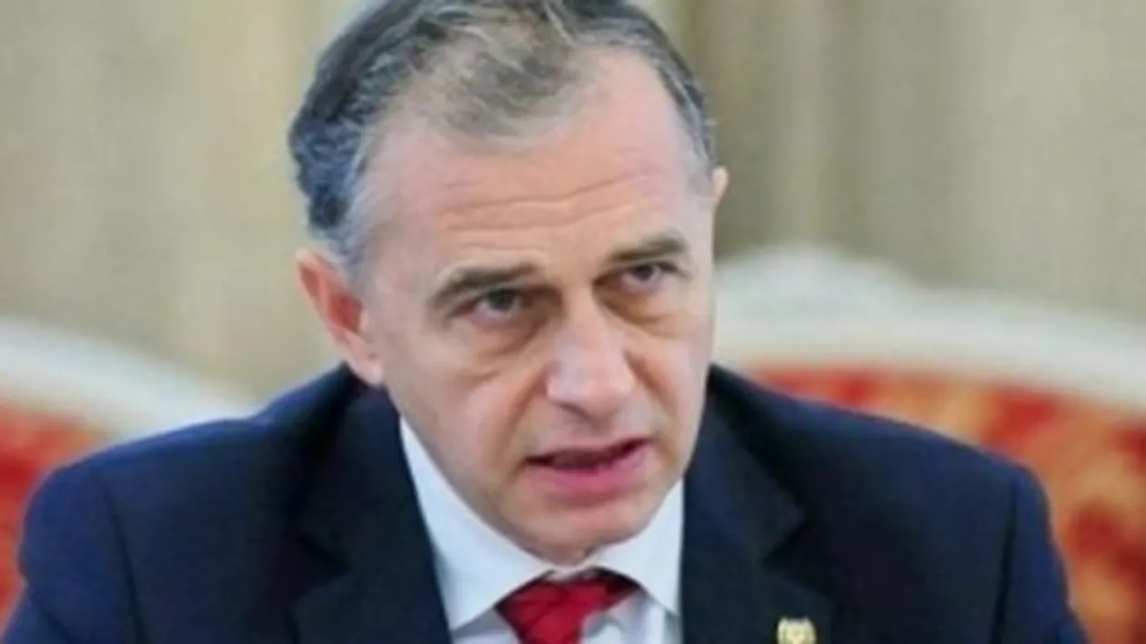 Geoană despre Antonescu: Deşi este cel mai bun prieten al somnului, să nu se culce pe-o ureche