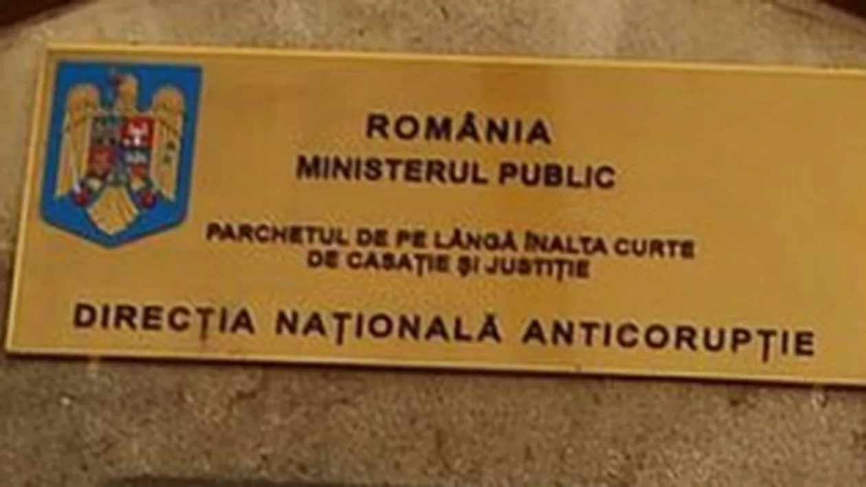 Foști directori ai Companiei Naționale Poșta Română, trimiși în judecată de DNA