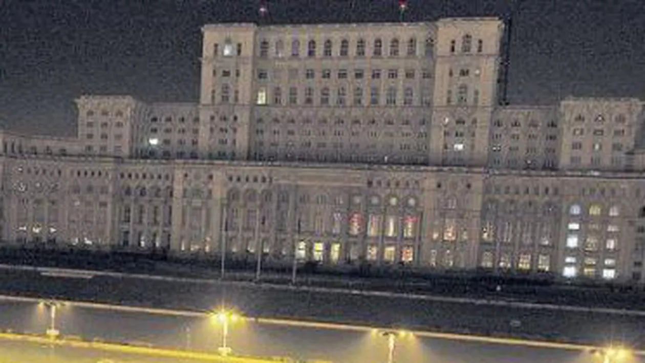 Luminile Casei Poporului vor fi stinse pentru 15 minute, în noaptea de Revelion, pentru un foc de artificii