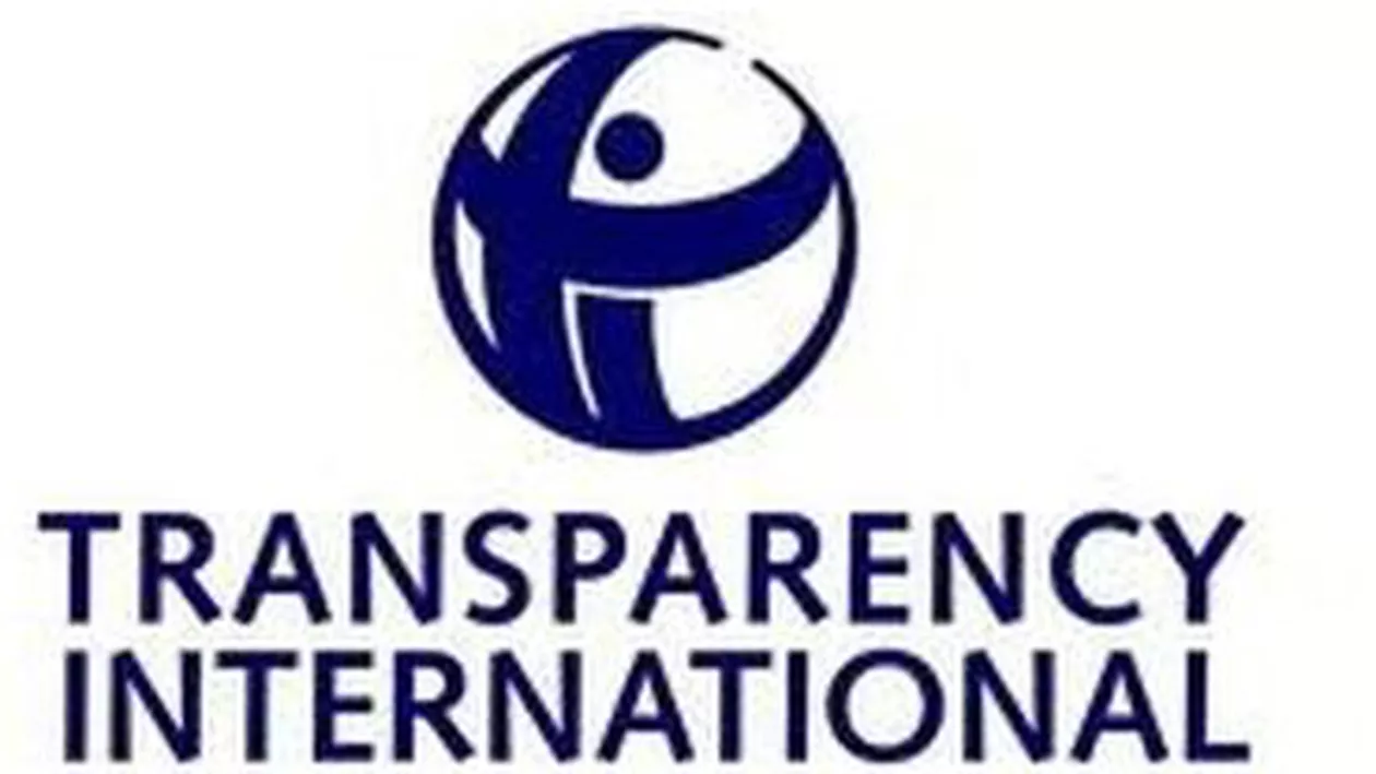 Transparency: Modificările aduse Codului penal sfidează norme elementare de bun simţ, valorile democraţiei şi regulile statului de drept