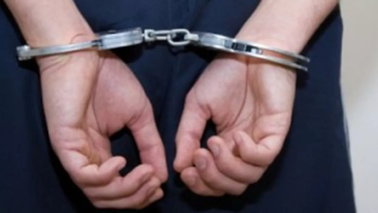 Un tânăr de 18 ani din Olt și-a sugrumat prietena de 16 ani într-o clădire abandonată