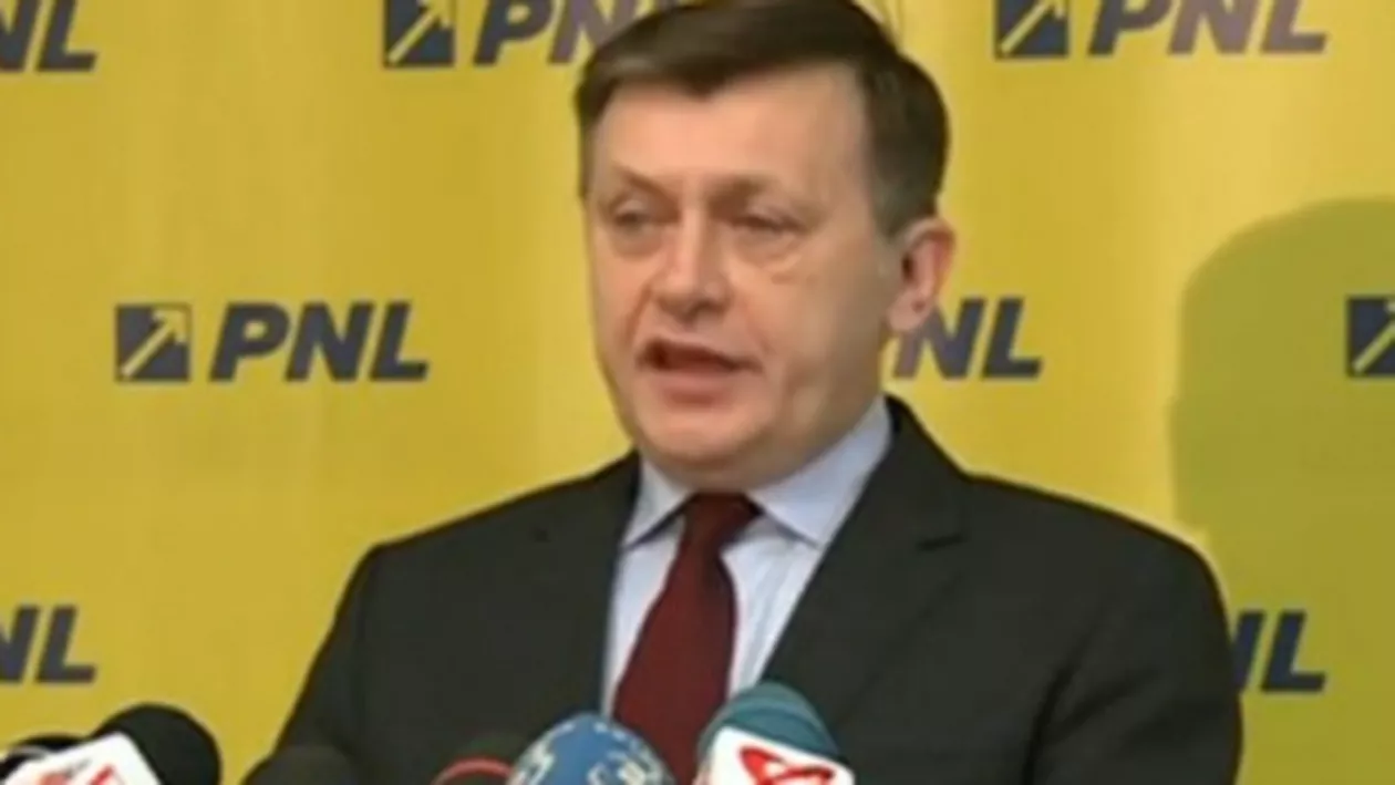 Crin Antonescu: Aștept răspuns de la Ponta legat de Știrbu. Nu cred că ceremonia de învestitură va avea loc astăzi