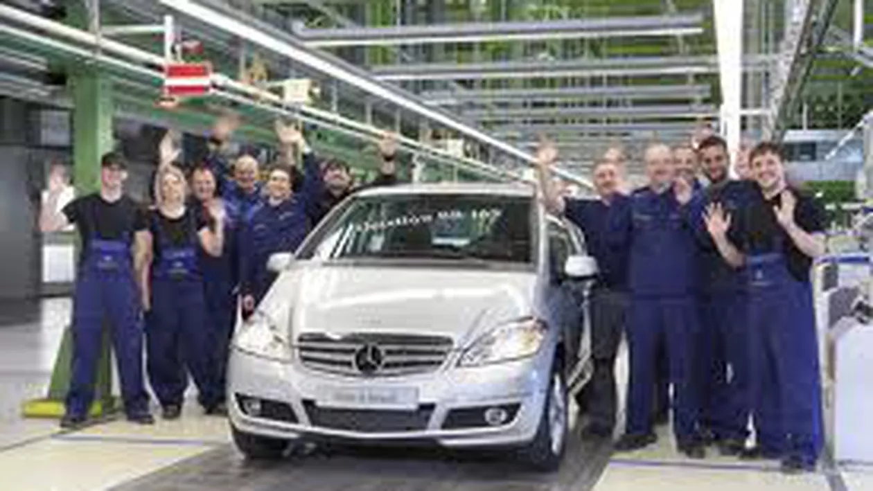 Mercedes-Benz măreşte programul de lucru în 2014, pentru a satisface cerea pentru noile modele