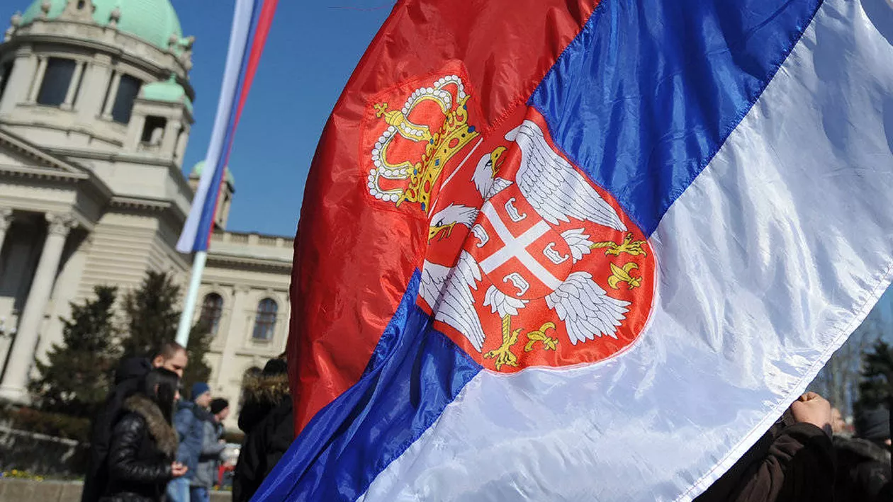 Bruxelles va iniţia în ianuarie negocierile cu Serbia în vederea admiterii în UE