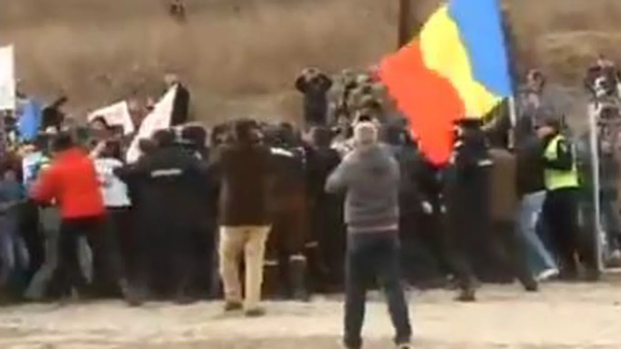 Pungești: 30 de localnici au intrat în greva foamei, contestând abuzurile jandarmilor