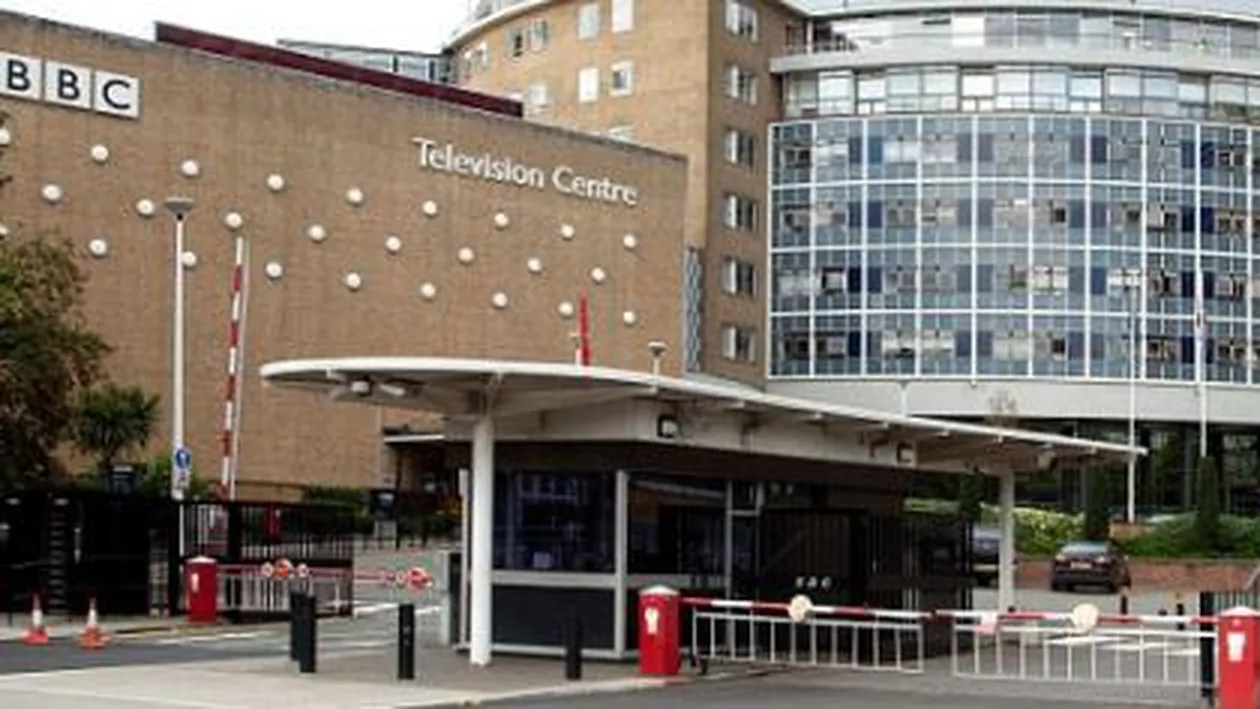 BBC a spionat e-mailurile angajaţilor săi de 140 de ori în ultimii cinci ani