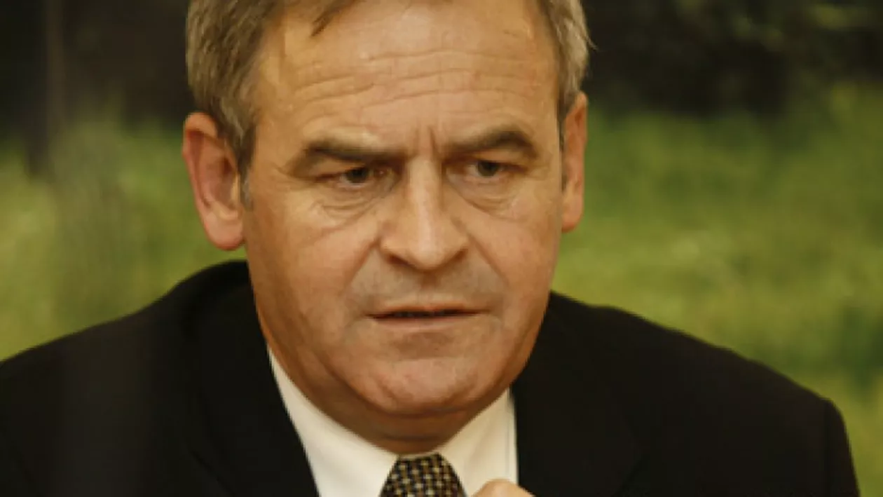 Laszlo Tökés şi fosta nevastă, în război pentru avere: Aceasta îl acuză pe europarlamentar de adulter