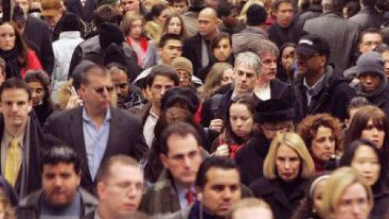 The Economist: „Românii nu se descurcă rău, dar sunt frustrați de ritmul lent al reformelor din țara lor”