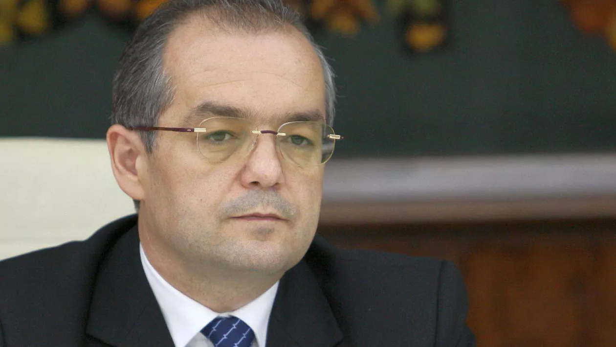 Emil Boc: Ponta greşeşte profund când se amestecă în declaraţii care vizează justiţia în cazul Năstase