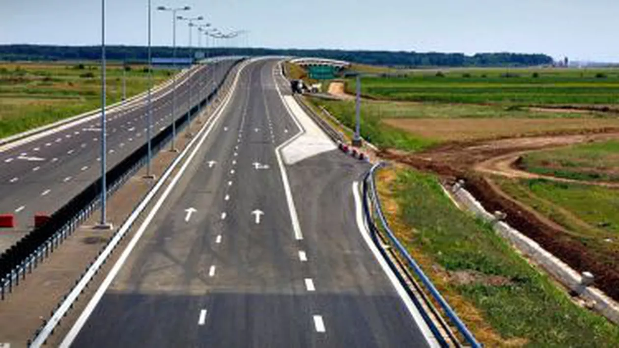 Cluj: Cinci bărbați, cercetați după ce ar fi furat bucăți din gardul de protecție al Autostrăzii A3