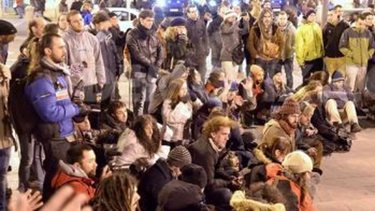 Spania: Mai mulți jandarmi au fost răniți în urma unor proteste stradale în Burgos