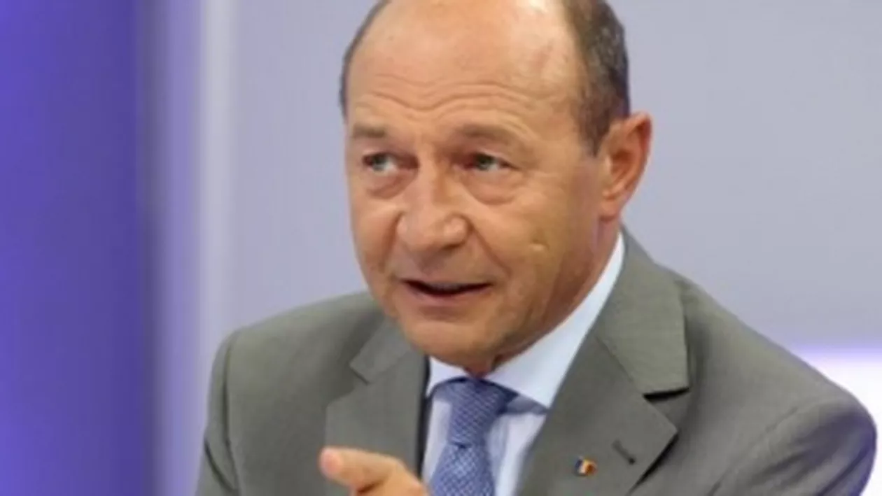 Președintele Traian Băsescu ia poziție față de presiunile făcute asupra școlilor în limba română din Republica Moldova