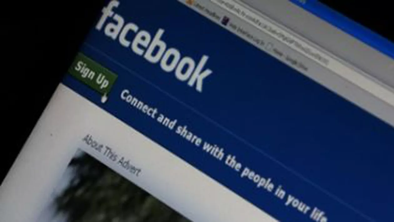 Adolescenții renunță la Facebook: Rețeaua de socializare are cu trei milioane mai puțini tineri față de 2011