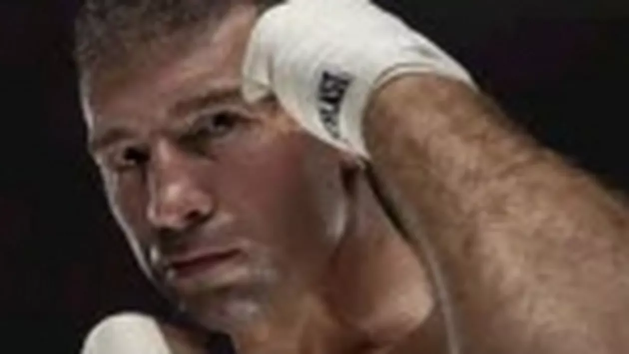 Lucian Bute a fost învins de Jean Pascal în meciul disputat la Montreal