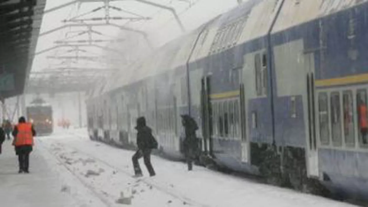 Comandamentul de iarnă, instituit la CFR Călători: Trenurile vor circula în condiții de iarnă