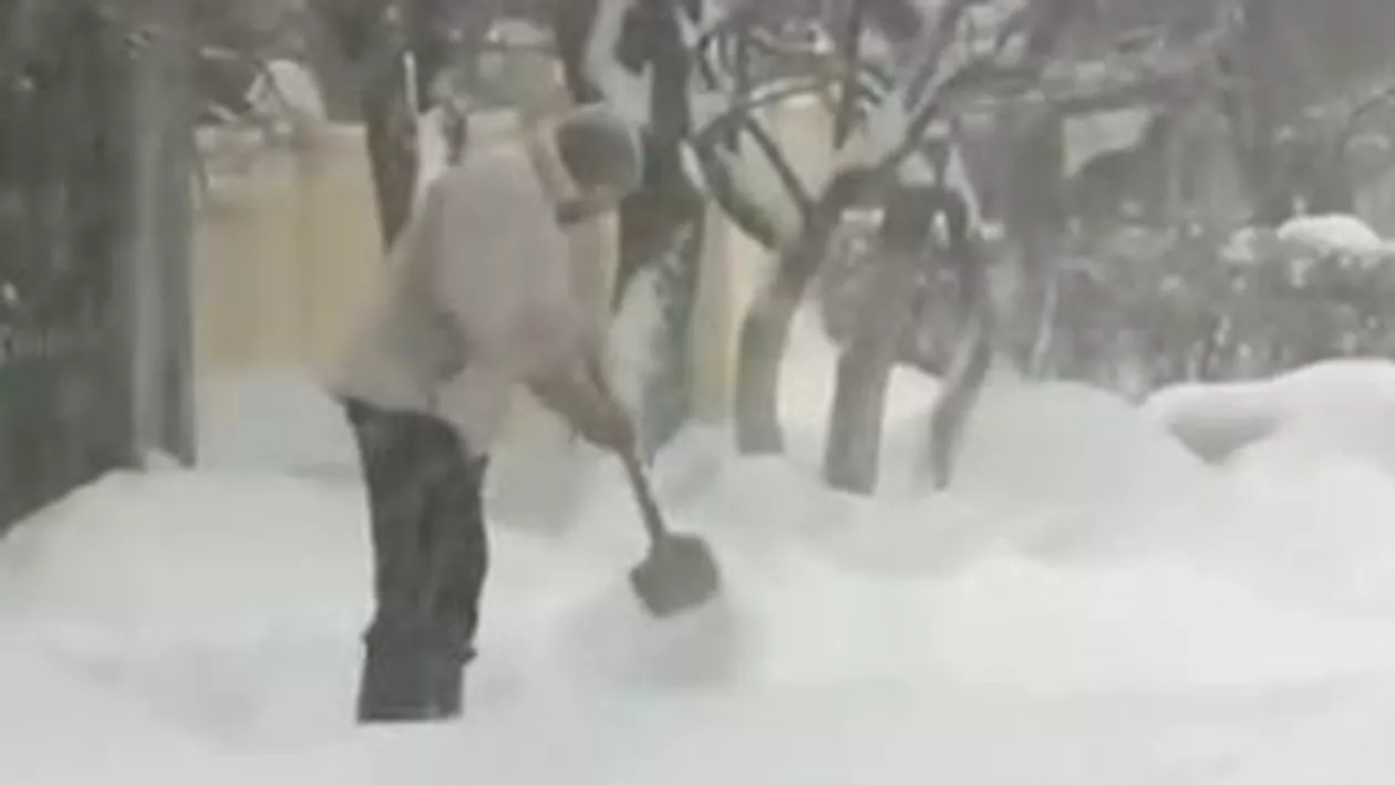 Femeie din Vaslui, găsită decedată pe câmp: Era acoperită de zăpadă