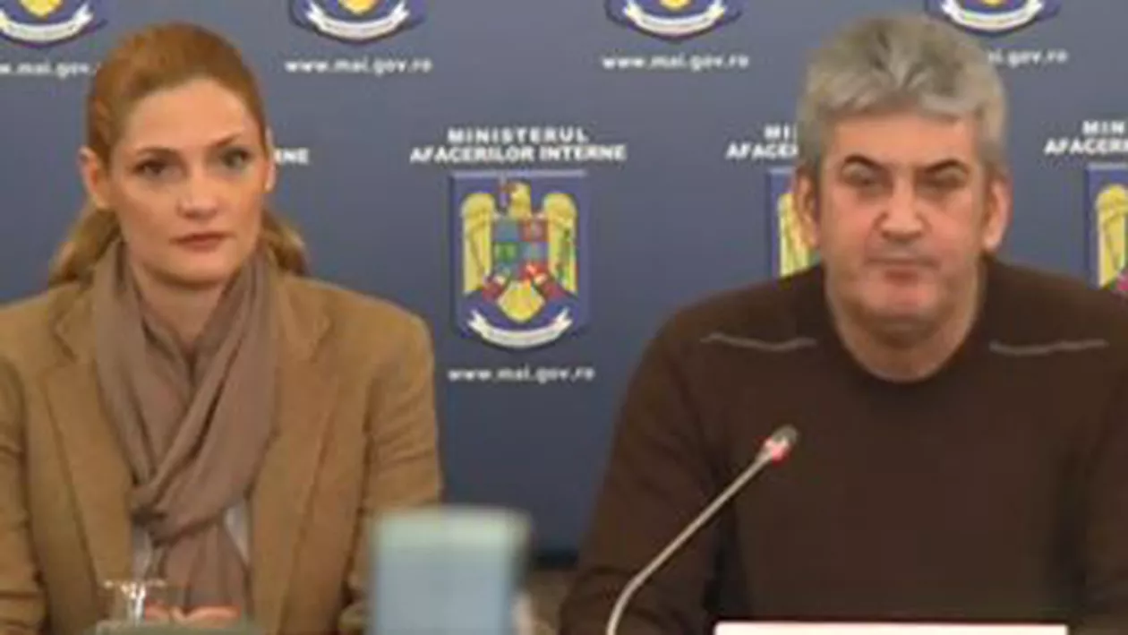 Comandament de urgență, în urma pagubelor făcute de viscol: Autostrăzile A1, A2 și A3 și 11 drumuri naționale, închise (VIDEO)