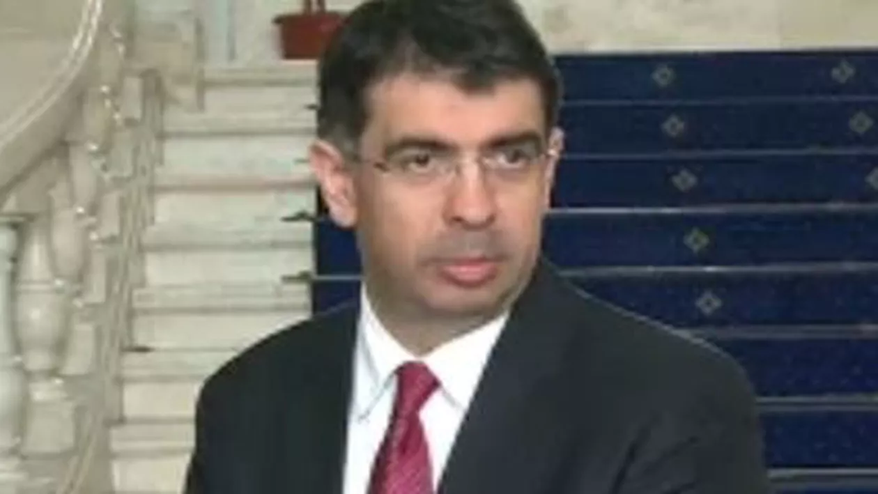 Ministrul Justiției: Noile Coduri penale nu afectează interceptările. Articolul 140, invocat de preşedintele Băsescu, rămâne aşa cum e