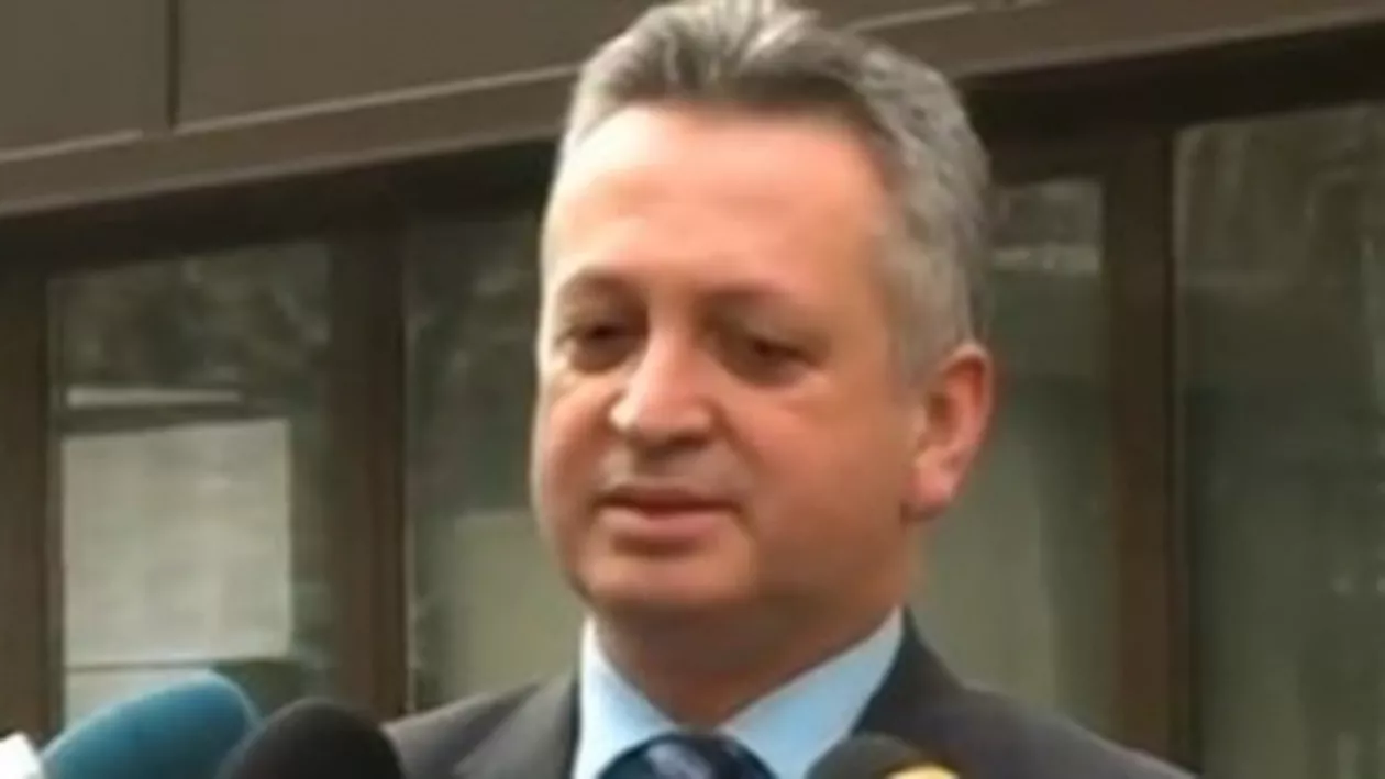 Relu Fenechiu și-a petrecut prima noapte în arest plângând