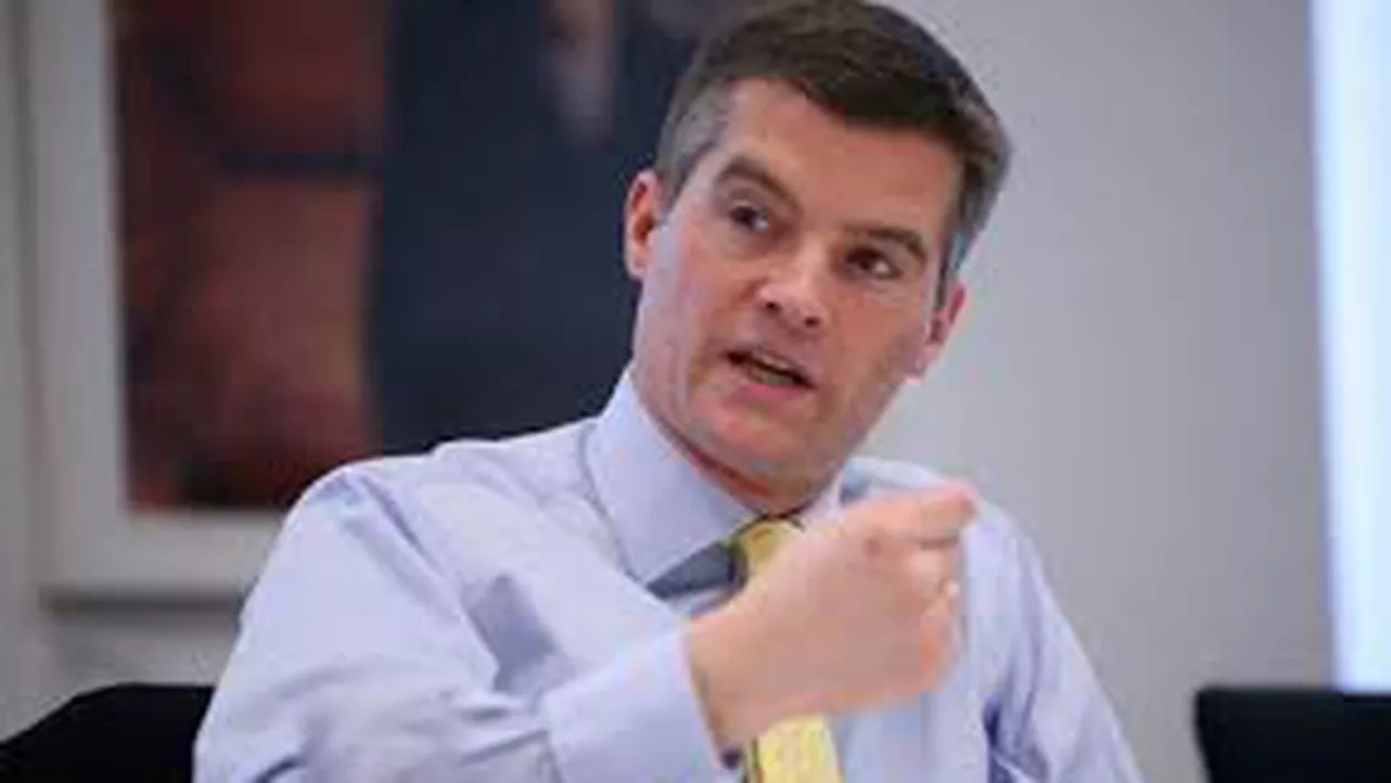 Secretarul de stat britanic pentru Imigraţie a demisionat pentru că angajase o imigrantă ilegală
