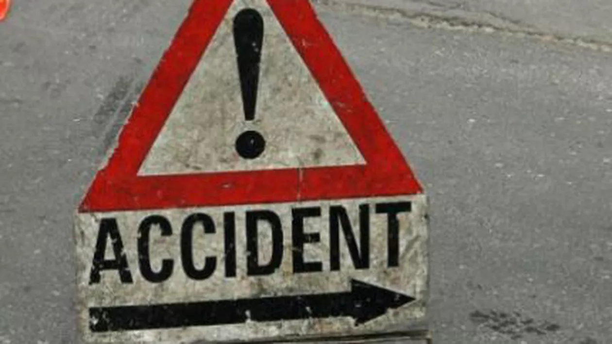 Un mort și un rănit după ce un TIR cu azot a intrat într-o autoutilitară, în Mehedinți
