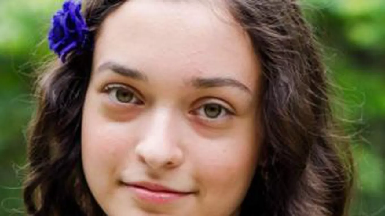 București: O elevă de 15 ani, de la Colegiul Sf. Sava din Bucureşti, a dispărut în drum spre școală