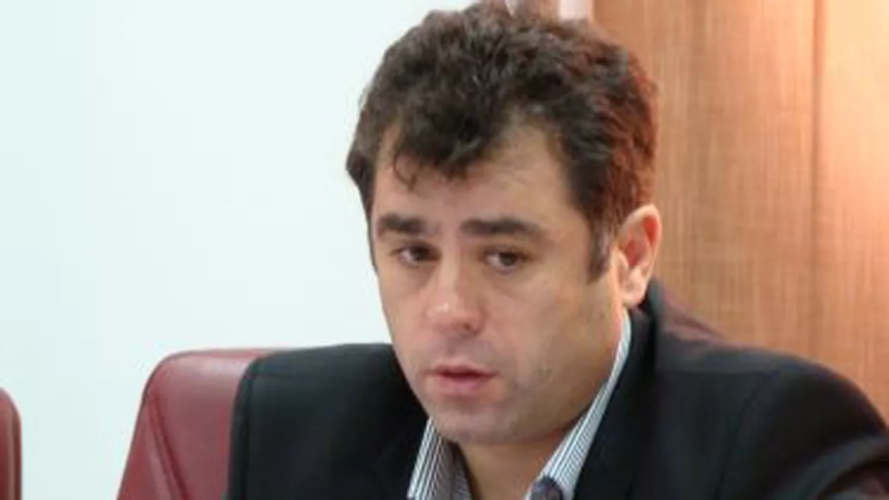 Un judecător CSM cere CSAT verificarea unor magistrați și eventualele legături cu serviciile de informații