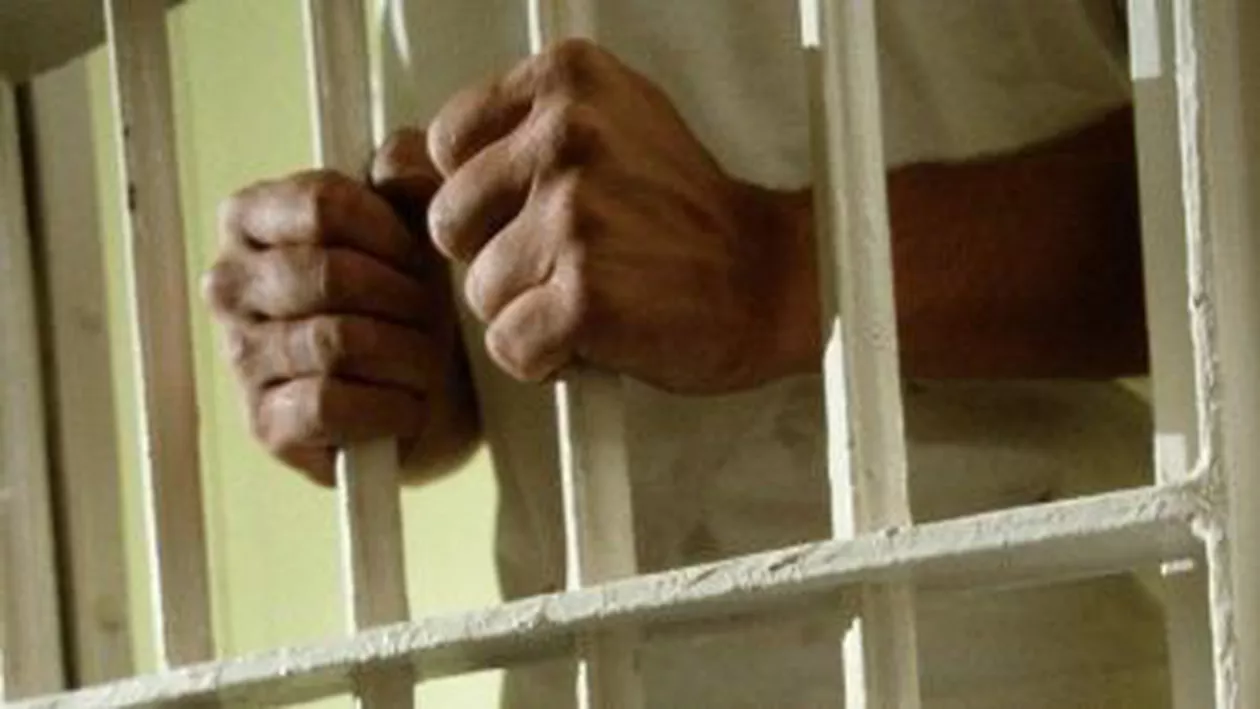 Vaslui: Un bărbat a fost condamnat la 11 ani de închisoare după ce a un ucis un tânăr pe o stradă din centrul Bârladului