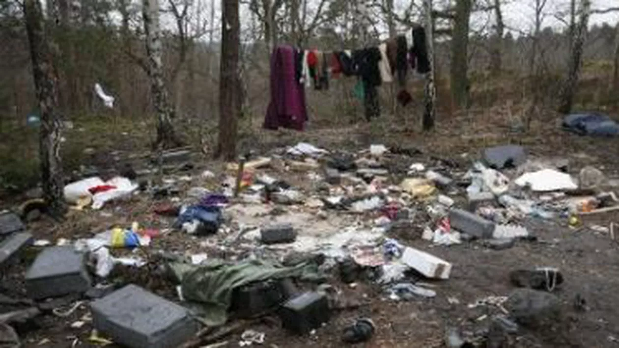 Stockholm: Mai mulți români care locuiau într-o tabără de imigranți au fost evacuați