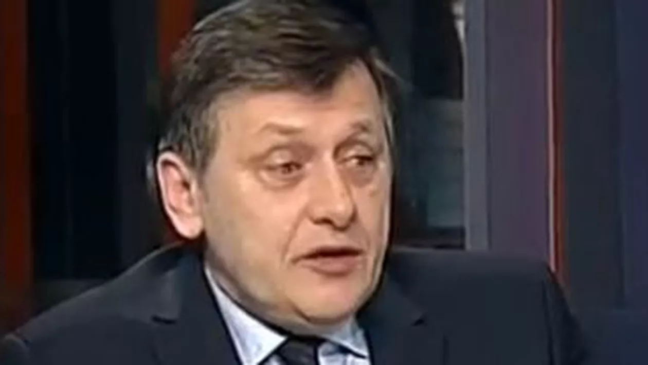 Crin Antonescu: Am sentimentul că domnul Ponta dorește să țină PNL la guvernare, dar într-o poziție marginală, dependent și de semivasalitate