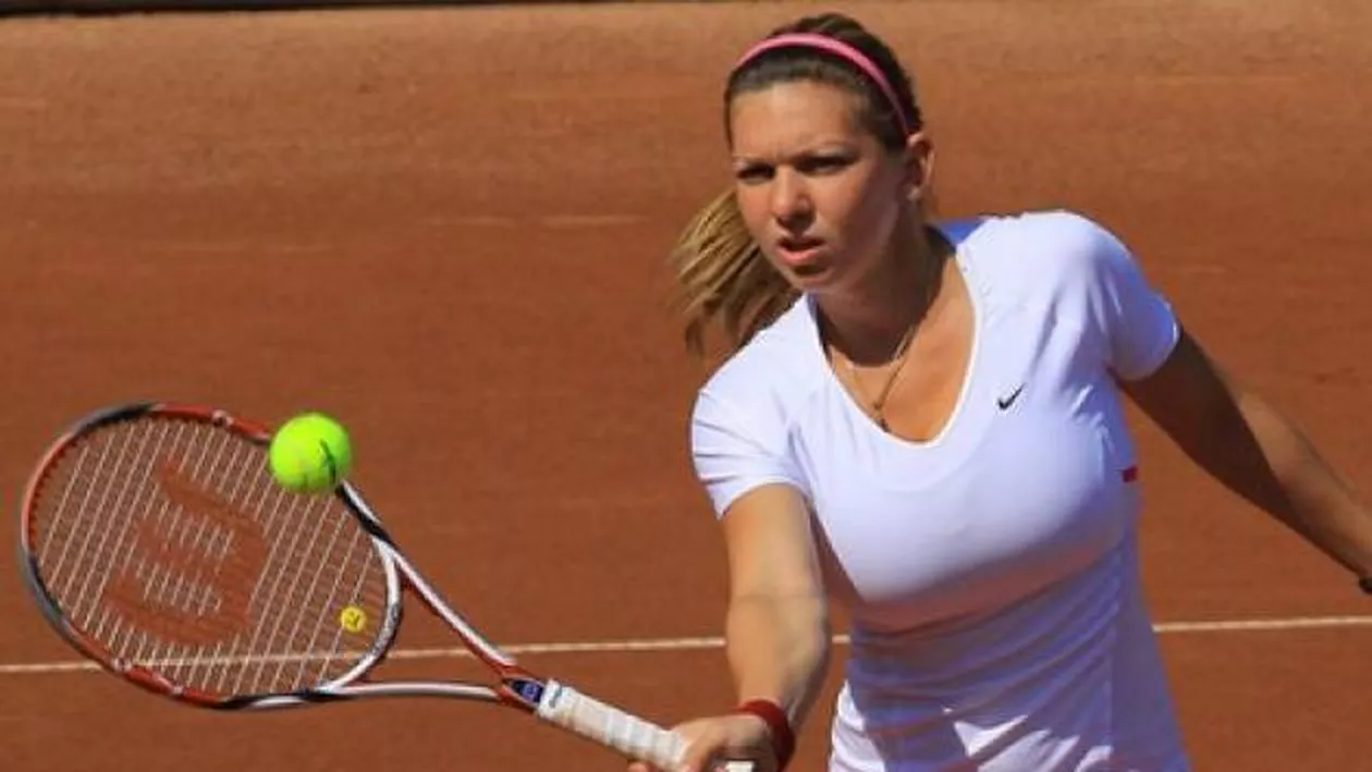 Simona Halep a abandonat în primul tur la Dubai din cauza unor probleme la piciorul drept