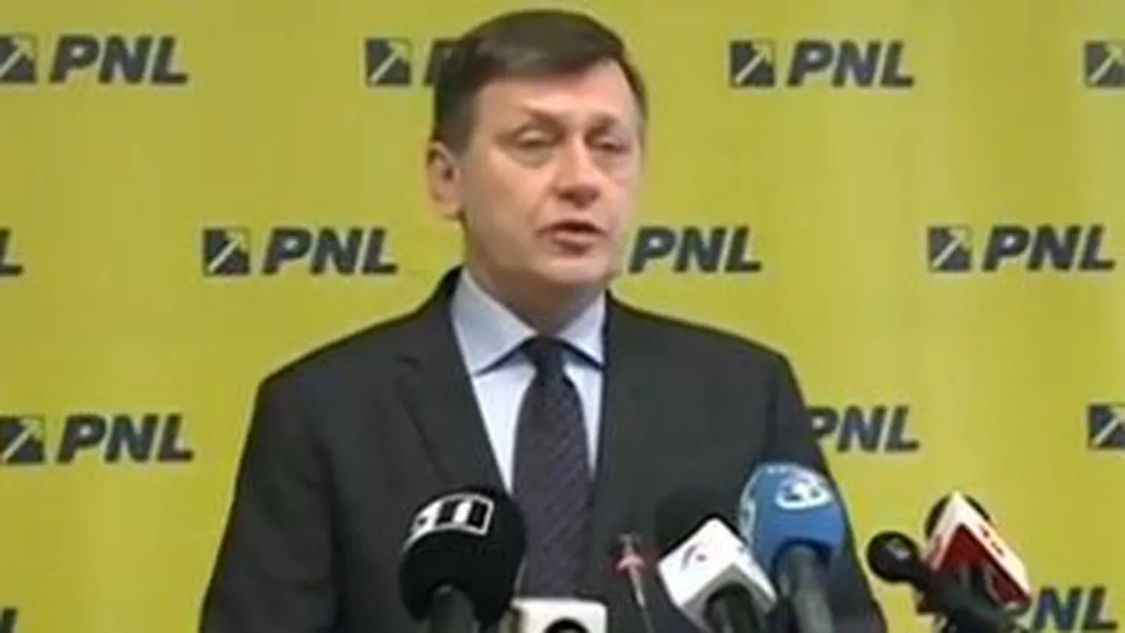 Antonescu: Ponta vrea să construiască un Guvern USD. Luni seara sau marţi, avem fie Guvern USL, fie guvern ilegitim şi noi îi cerem demisia (VIDEO)