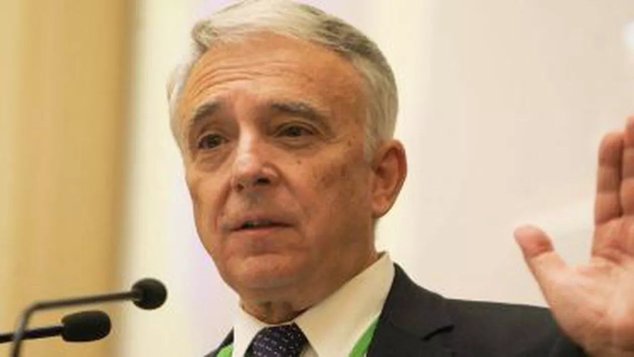 Mugur Isărescu: Bucureștiul poate intra și mâine în zona euro, însă trebuie să intre toată România