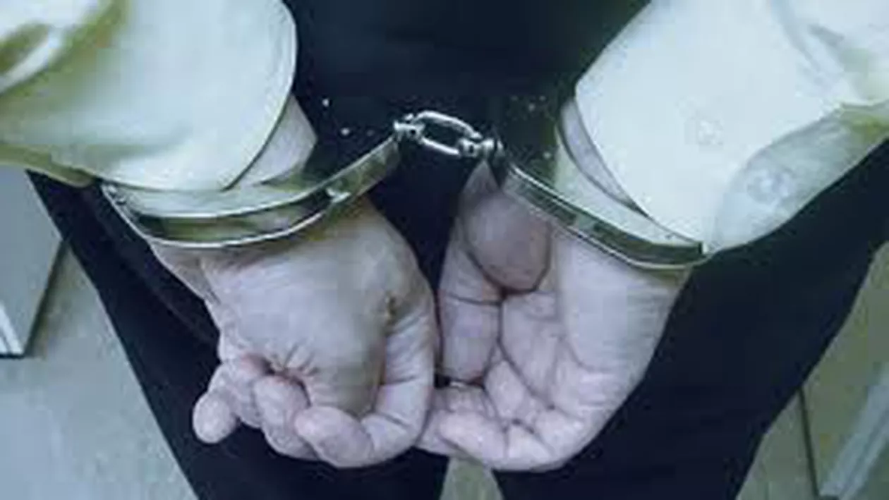Călăraşi: Poliţist din Olteniţa, reţinut după ce a luat mită 500 de lei