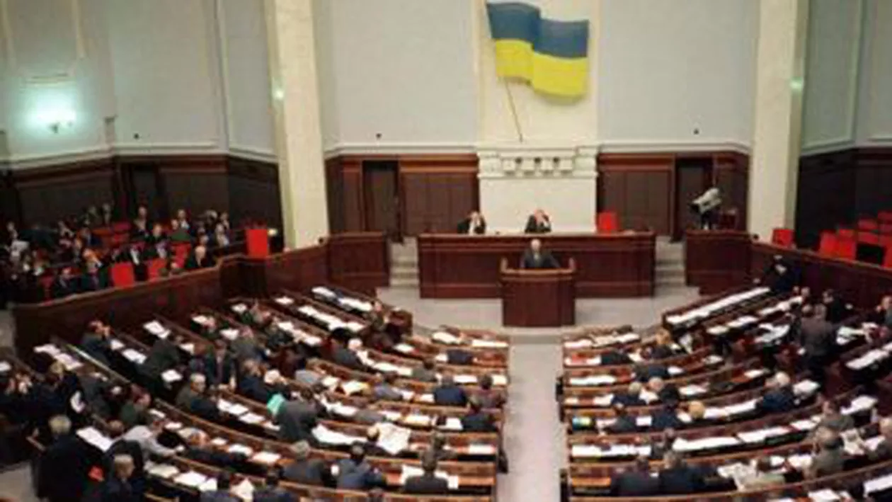 Parlamentul ucrainean i-a cerut lui Vladimir Putin să nu mobilizeze forțe ruse în Ucraina