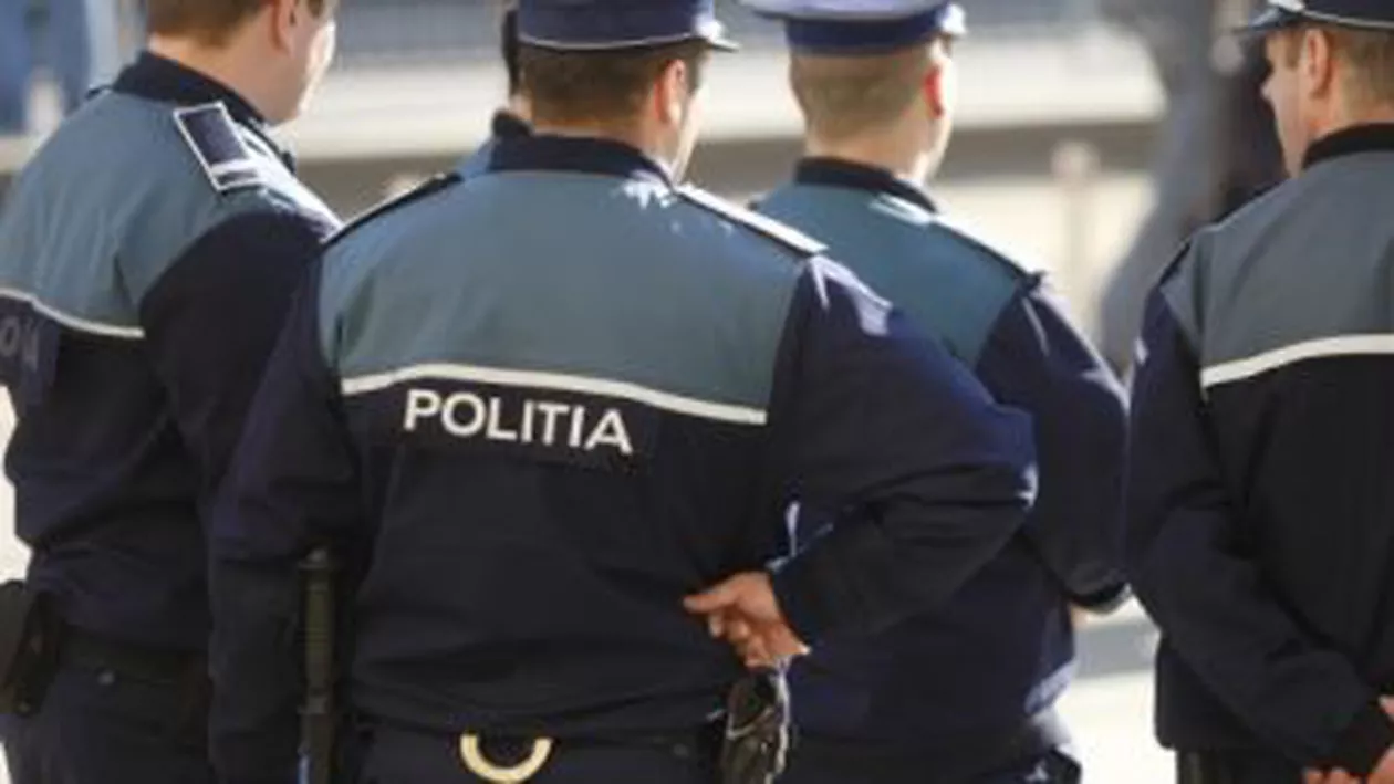 Focuri de armă în Focșani pentru prinderea unui șofer băut, după ce a avariat o autospecială a Poliției