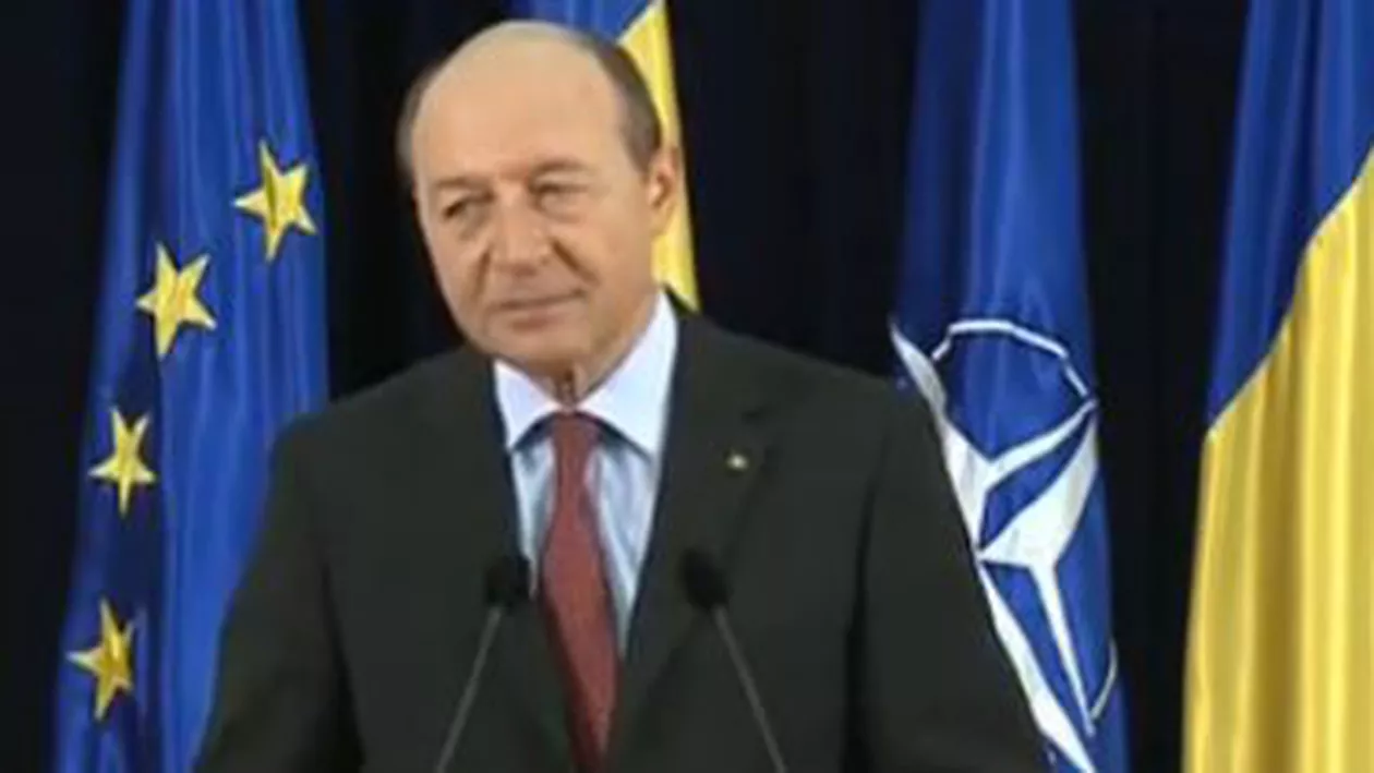 Traian Băsescu: Dacă nu se trece prin Parlament programul de guvernare, sunt obligat să aștept o pronunţare a CCR (VIDEO)
